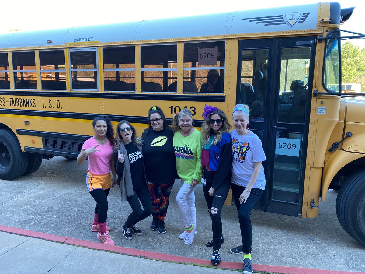 feliciameverett's tweet photo. Bus crew is Rockin’ the 80’s!
#hamiltonpride @Hamilton_Lions #decadeweek #CFISDspirit @sherihuffstetl3 @elemteacher05 https://t.co/ZFmGzvBoYA
