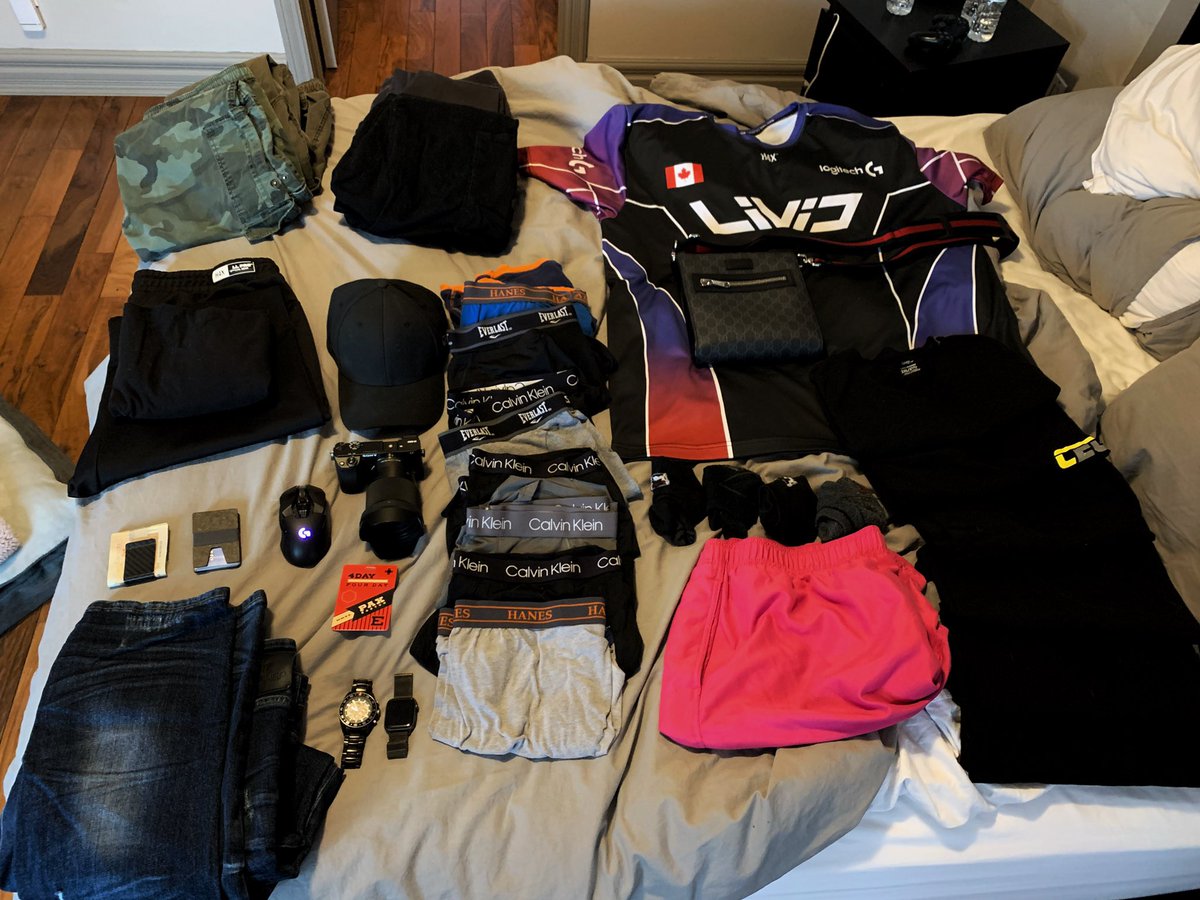 Citizen514's tweet photo. Because like @esrivs  says “you never know how many times your’re going to shit yourself during a con. 😂😂 

Leaves 3 days brings 10 pairs of boxers ahahahaha #paxprep #PAXEast2020 https://t.co/LiqxGosCc9