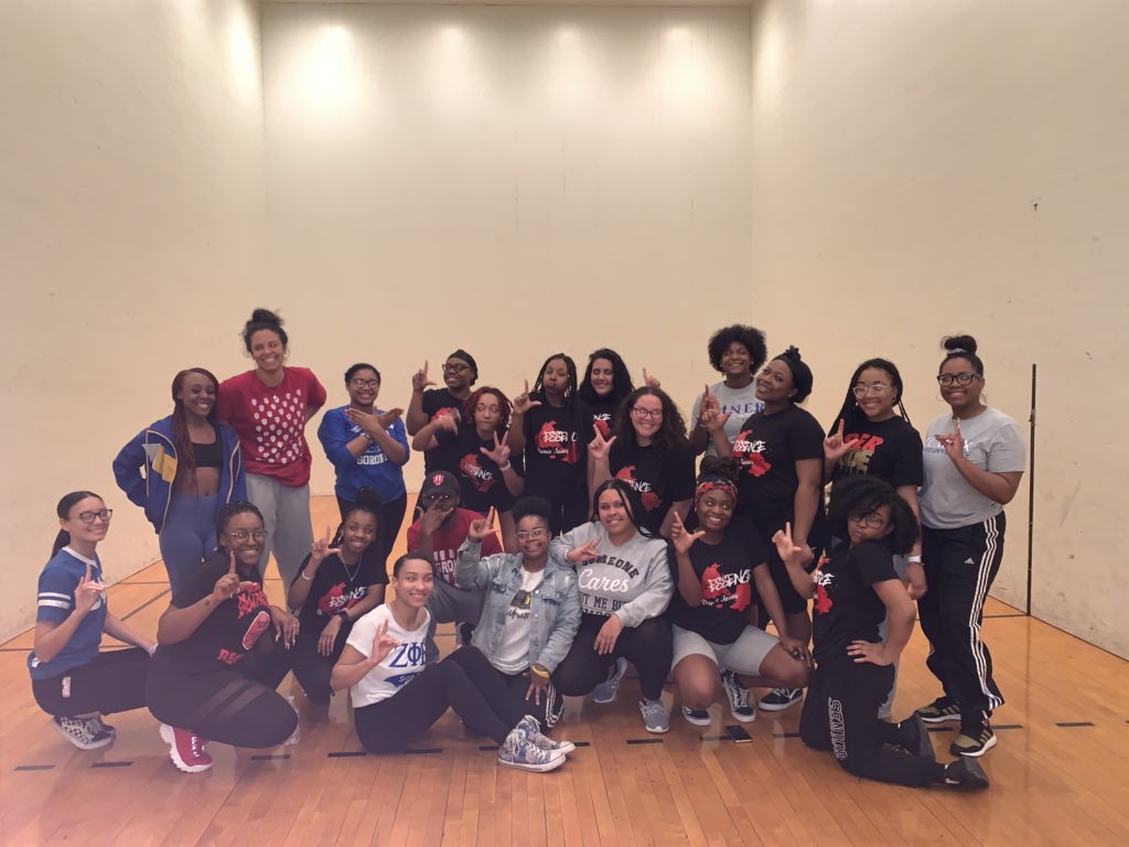PreaJackson's tweet photo. The Finer Fitness event hosted by the Ladies of The Delta Epsilon Chapter of Zeta Phi Beta Sorority INC, was a success! Shout out to them for letting us lead discussion on healthy lifestyles🖤💛#LevelUpWithPrea Essence Dance team came and blessed us with a dance routine! https://t.co/MsZHvTFAc6
