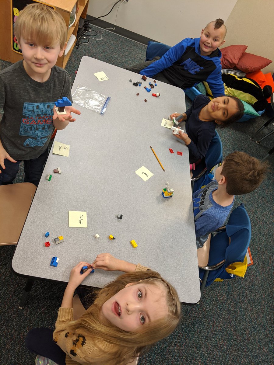 1VBacchus's tweet photo. Demonstrating our CURIOSITY. #PositivityProject
@BanksRoadES https://t.co/MLdAhjOb5H