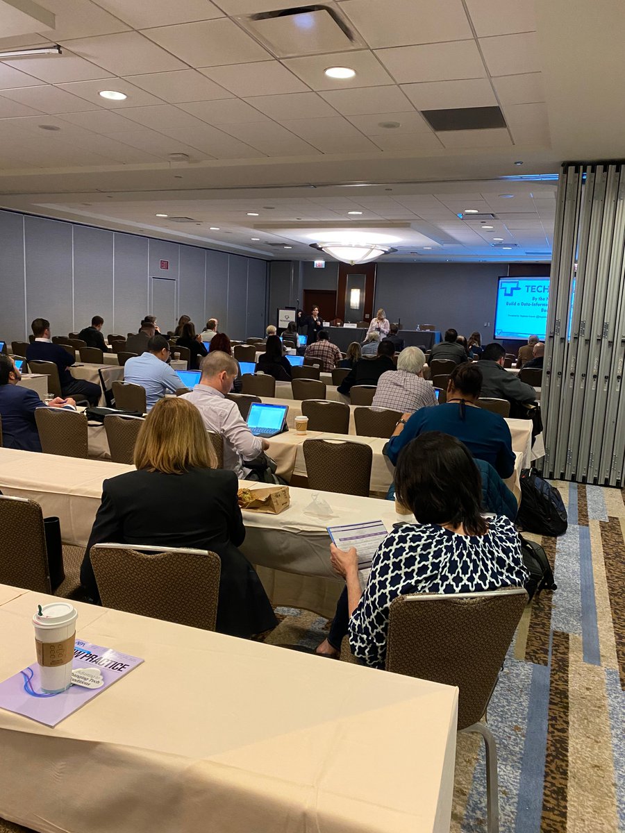 LegalSuiteNA's tweet photo. Marketing event at #legaltechshow with speakers Chelsey Lambert and Stephanie Everett. #lawtwitter Marketing is essential for all #lawyers and #lawfirms. Just ask @bobambrogi @attnyatwork https://t.co/qApaXGTpS6