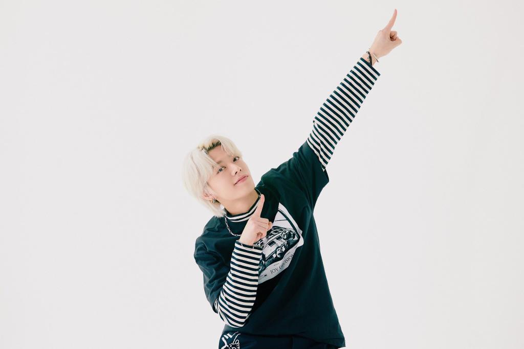 baebongie's tweet photo. [200226] Track Video 'Not Alone' (1) 💚

#YUTA #TAEYONG #JOHNNY 
#NCT #NCT127 #NeoZone #NeoZone_TrackVideo #NeoZone_MiniTracks1
#NCT127_KickIt
#NeoZone_NotAlone
@NCTsmtown_127 https://t.co/HLILQO9ryT