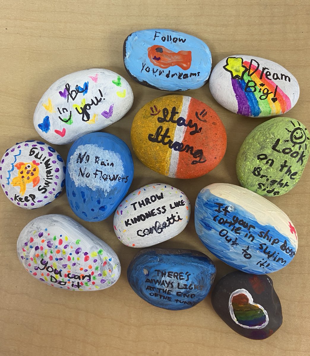 301CTGS's tweet photo. The Cougar Club spent their most recent meeting creating kindness rocks. They will be placed in various locations outside the building once the weather warms up. Cougar Club hopes these rocks will brighten the lives of those who find them! #CTcares https://t.co/Jcz4sUr6Fl
