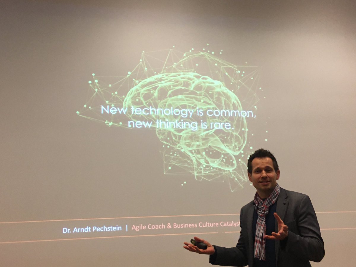 ⁦<a href="/AaltoEE/">Aalto EE</a>⁩ and Co-founders guest ⁦<a href="/ArndtPechstein/">Arndt Pechstein</a>⁩ lecture about #hybridthinking #neuroscience #biomimicry
