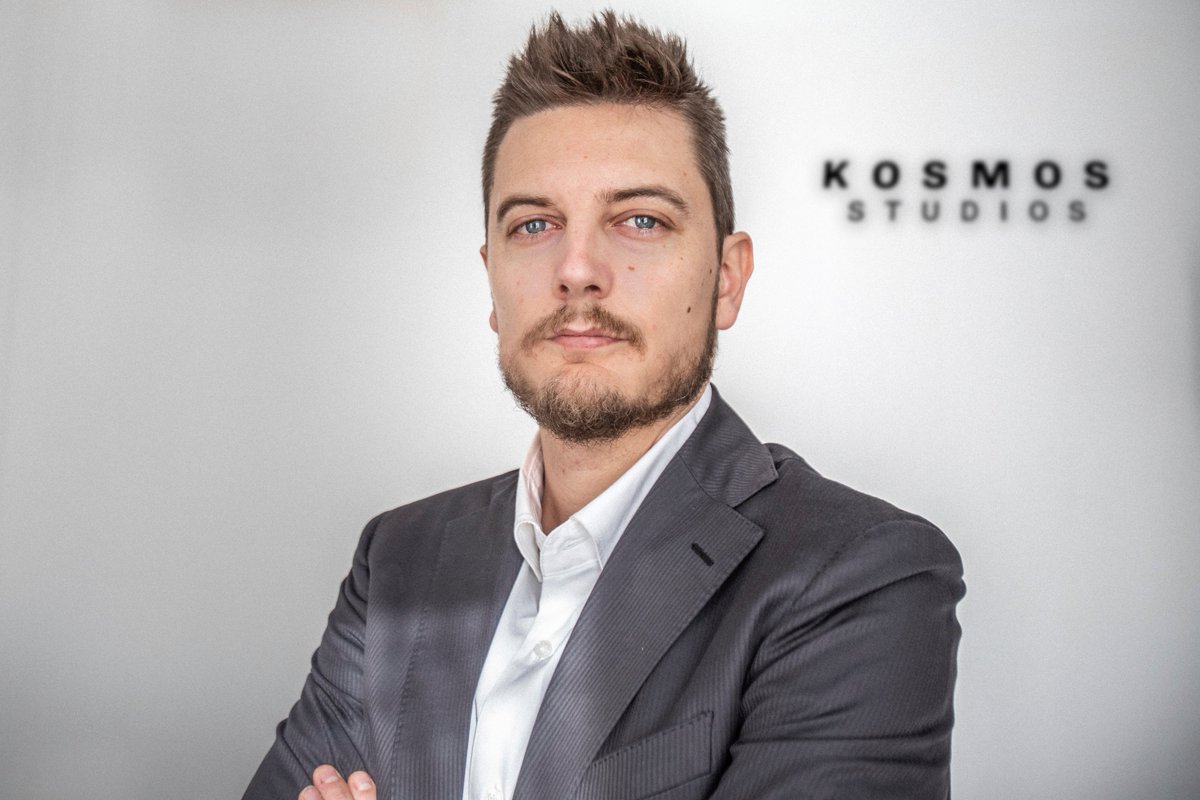 Kosmos (@KosmosOfficial) on Twitter photo 27/02/2020 20:27:51 Oriol Querol, new Managing Director of Kosmos Studios 🎥 More info ➡️ ow.ly/5ny650yxwh5 Oriol Querol, new Managing Director of Kosmos Studios 🎥 More info ➡️ ow.ly/5ny650yxwh5
