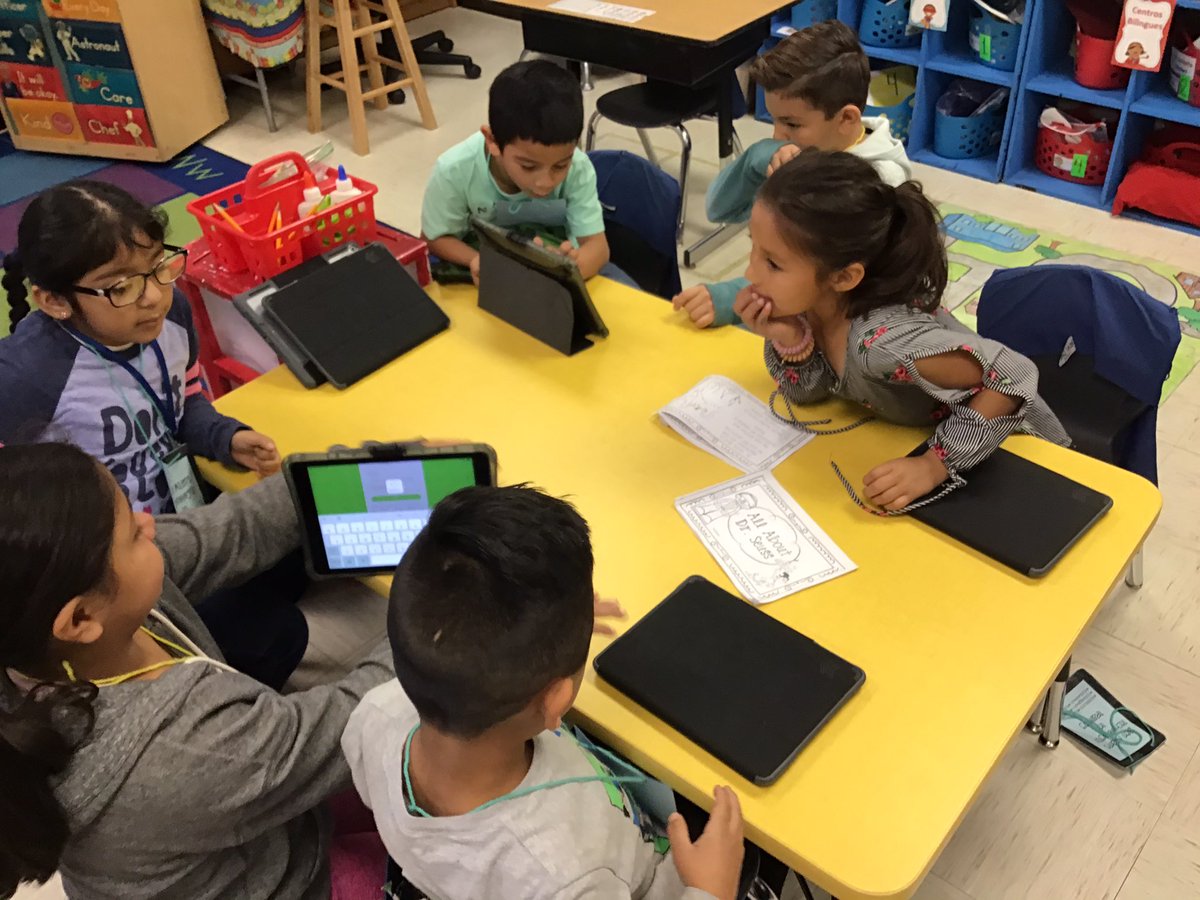 geselle90's tweet photo. Third grade with kinder working on a Dr.Seuss Digital Day activity!  #HCISDDLDAY20 @MilamHCISD  #HCISDdigilearn #milamproud #HCISDproud #HCISDedtech https://t.co/W4UifMX9I7