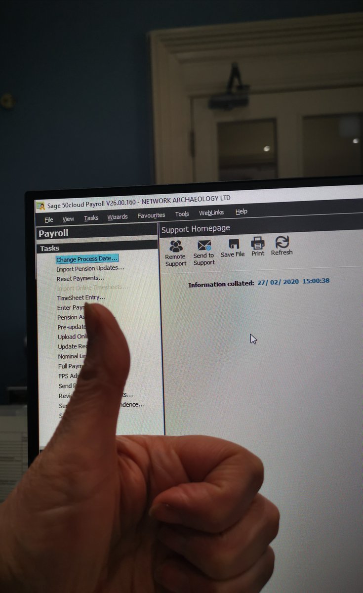 Network Archaeology Live tweet media