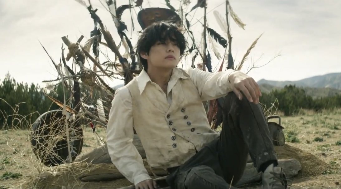 TaegiEgo's tweet photo. Tae is every handsome protagonist in a teen fantasy book and I'm living for it https://t.co/PIktahaSPj
