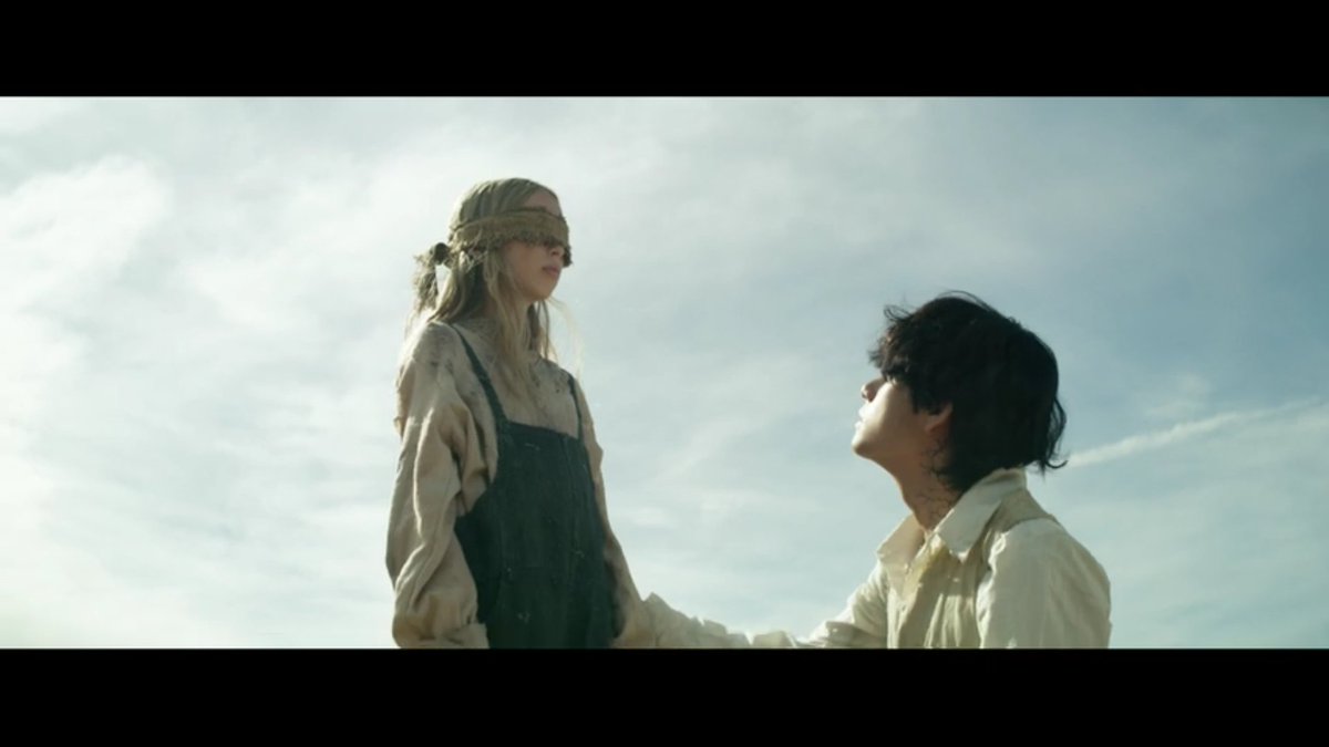 kookiechimm's tweet image. SO IT WAS TAEHYUNG EVERYONE I-