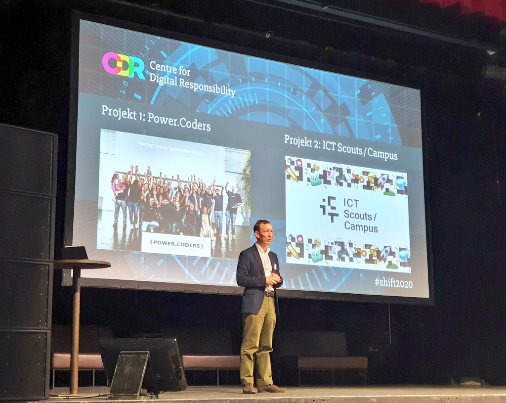 swicoDEU's tweet image. Tolle Idee keine Gadgets an der #shift2020 zu verteilen sondern in zwei soziale Projekte zu investieren: #PowerCoders oder #ICTScoutsCampus 👏