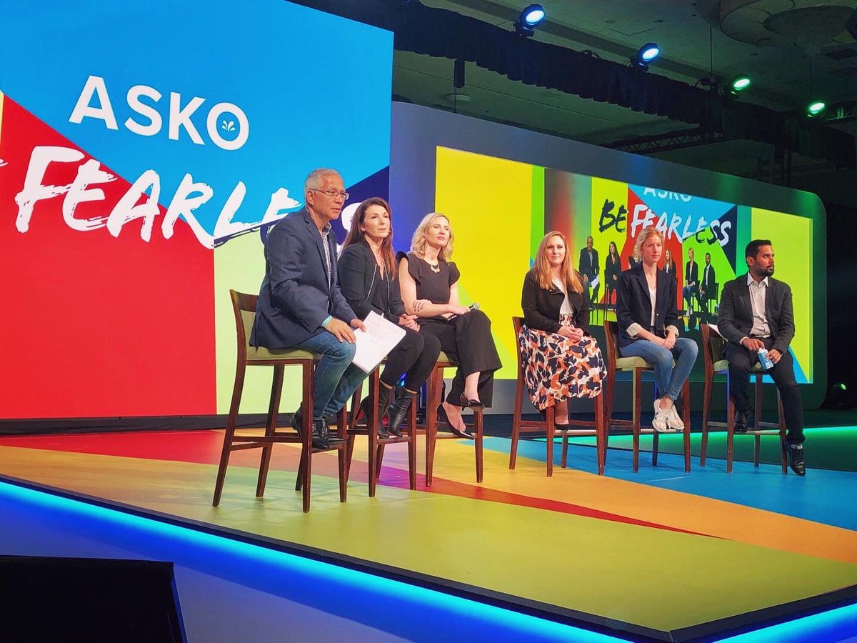 juliebrose's tweet photo. Such an inspiring day surrounded by and learning from other best in class companies... so excited to take some of these lessons with me! #befearless #hellohumankindness https://t.co/EthFGBmT0V