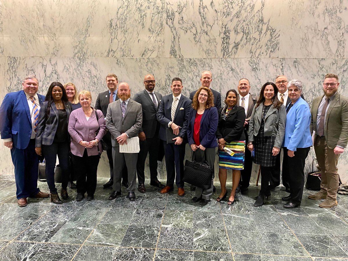NYSH&amp;TA teamed up with tourism executives from several statewide tourism organizations yesterday to educate legislators on the top 10 ​issues impacting the tourism industry. Thanks to all tourism partners who participated!

Full recap of issues discussed: nyshta.org/2020-nyshta-lo…