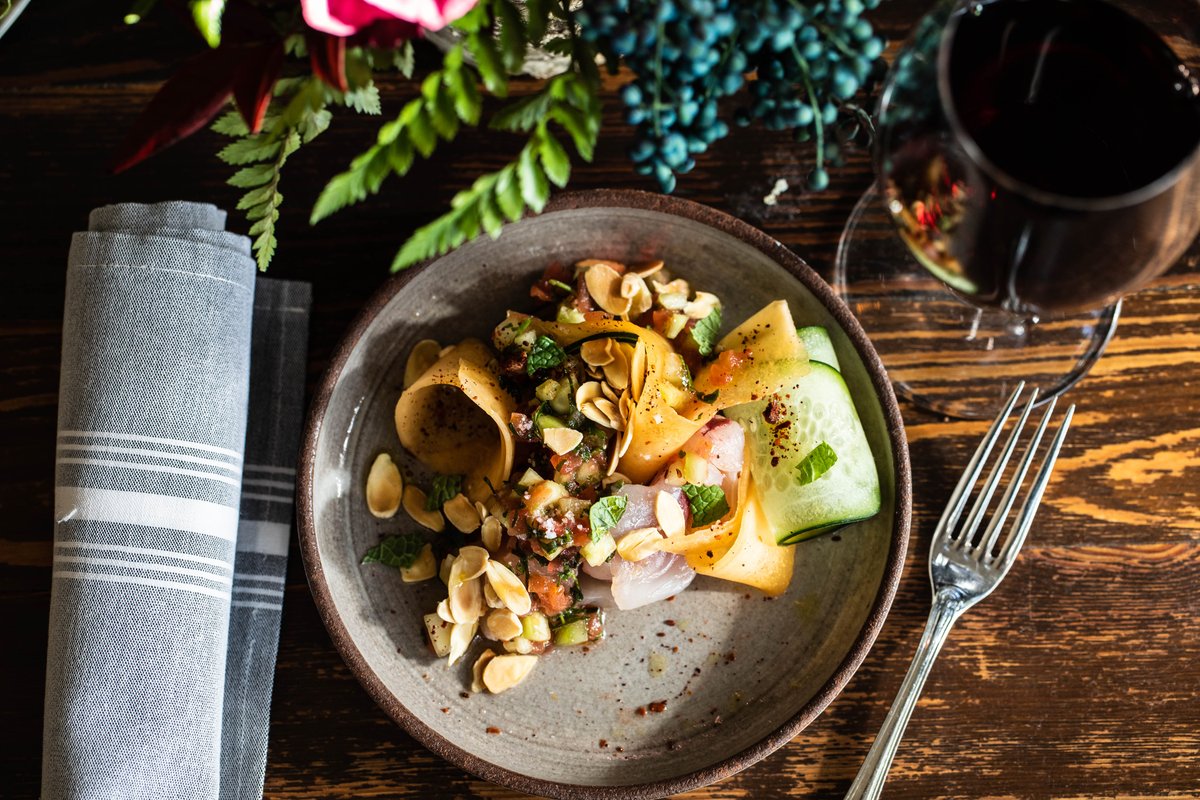 We make some pretty good looking dishes, don’t you think? 

📸: @dandeliongatherings