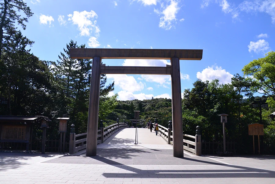 観光地には物語が必要。お客さんはストーリーを求めてやってくる。偉人、伝説、神話…どれも魅力的。
