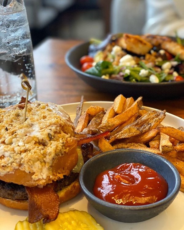 Join us for lunch today to taste our Brim Burger on a Wixey’s Everything Donut for #RWT20! 

📸: @ emilyxai_ 

#RenHotels #RenaissanceToledo #BrimHouseToledo #CelebrateRWT20 #SmashingToledo