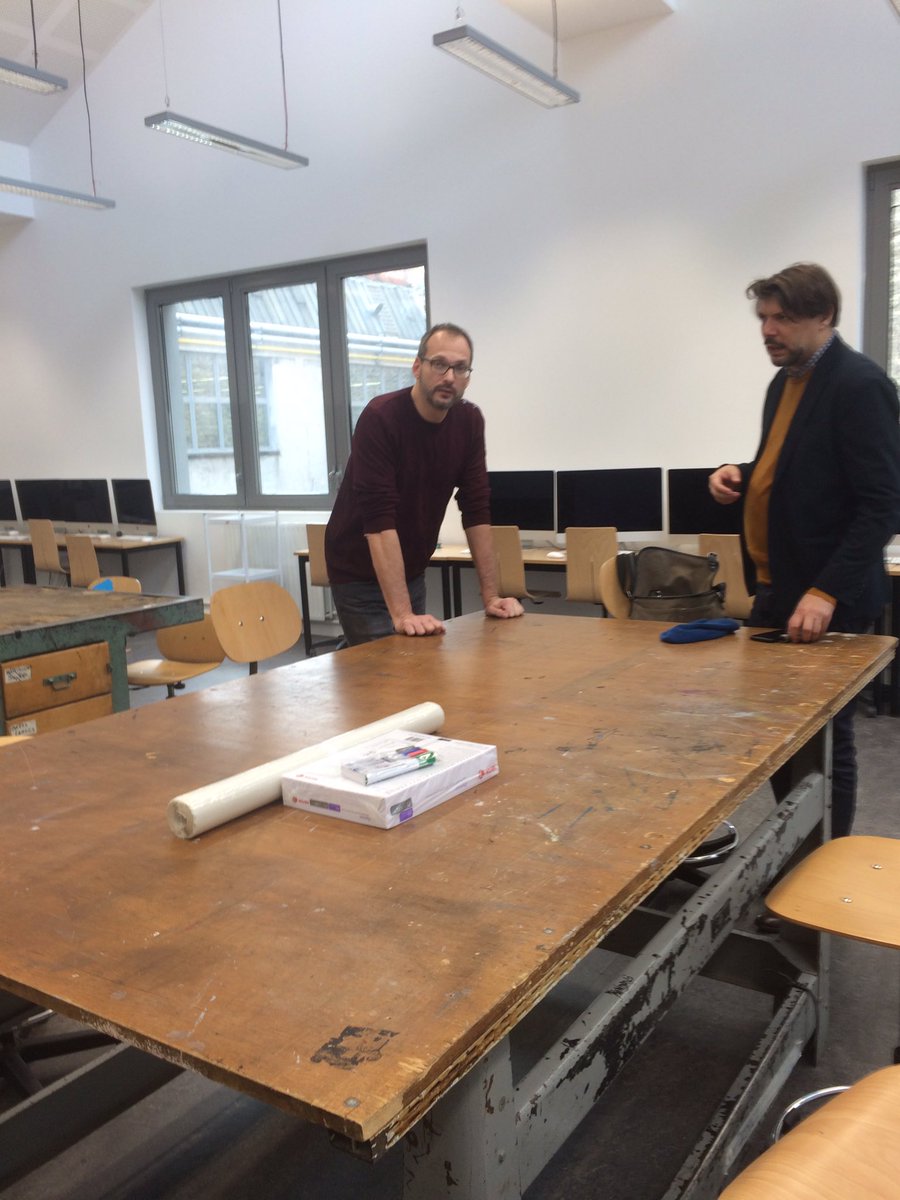 pedagoscope's tweet photo. Le décrochage des individus en formation, qu’est ce que c’est? Comment le prévenir?
Un très bel atelier Teachtruck  de la DIP avec les équipes de @gobelins_paris @CCI_Paris_IdF https://t.co/eEfp6URai2