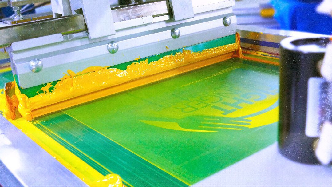 Luscious yellow ink ready to go 🎨🎨

#screenprinting #printlife #screenprintshop