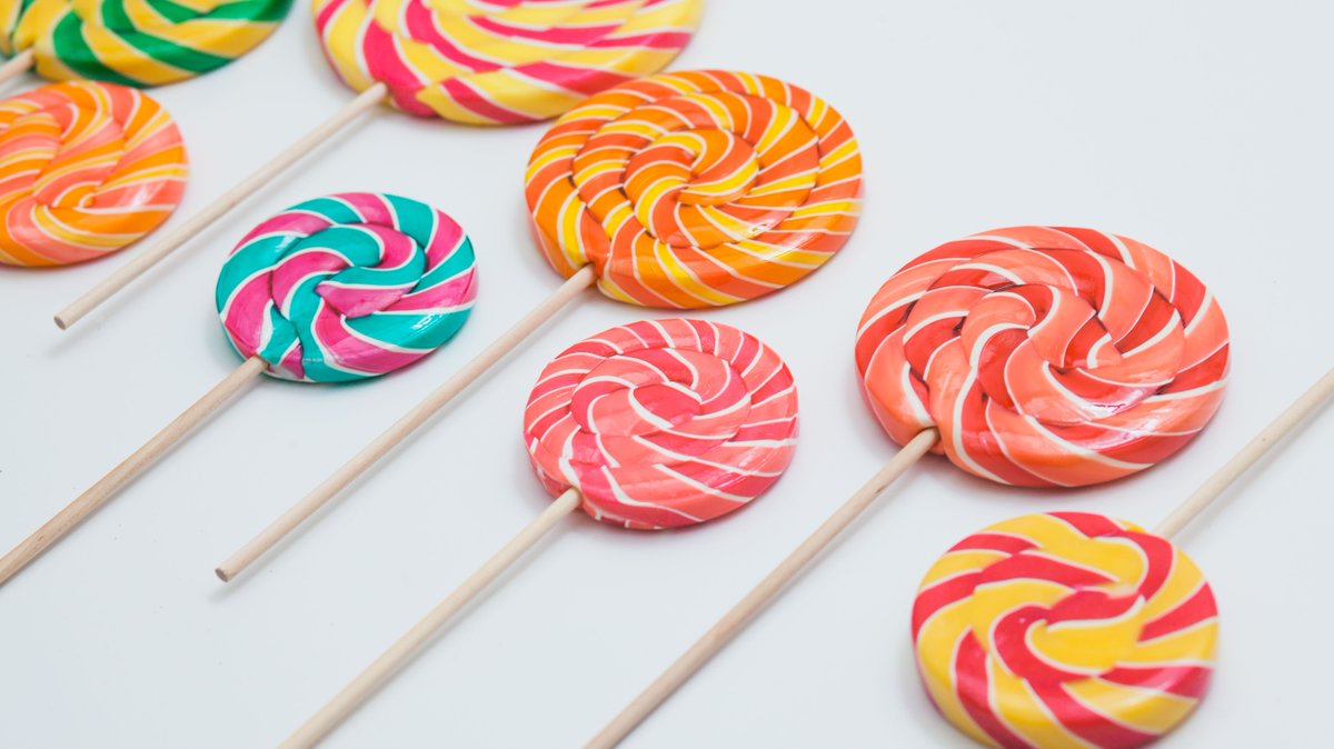 AloftAventura's tweet photo. There's less than a month left to experience @thecandytopia in @AventuraMall.  Let your sweet tooth run wild (before March 22!) https://t.co/z7qg8Oe1hr #VisitFlorida #VisitAventura #Candytopia https://t.co/mfhVsMtuPy