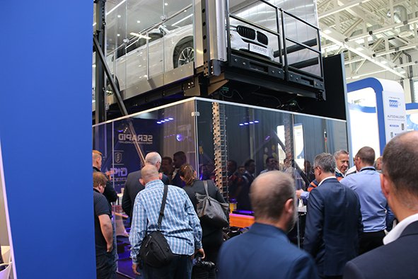 Réalisation d’un ascenseur pour voitures échelle 1 pour Interlift 2019
Notre maquette a effectué 2500 cycles env. sur les 4 jours, sans interruption ni lubrification. Un exploit que les autres technologies présentes sur ce marché ne peuvent réaliser ! youtu.be/Oh8ki_-2wmY