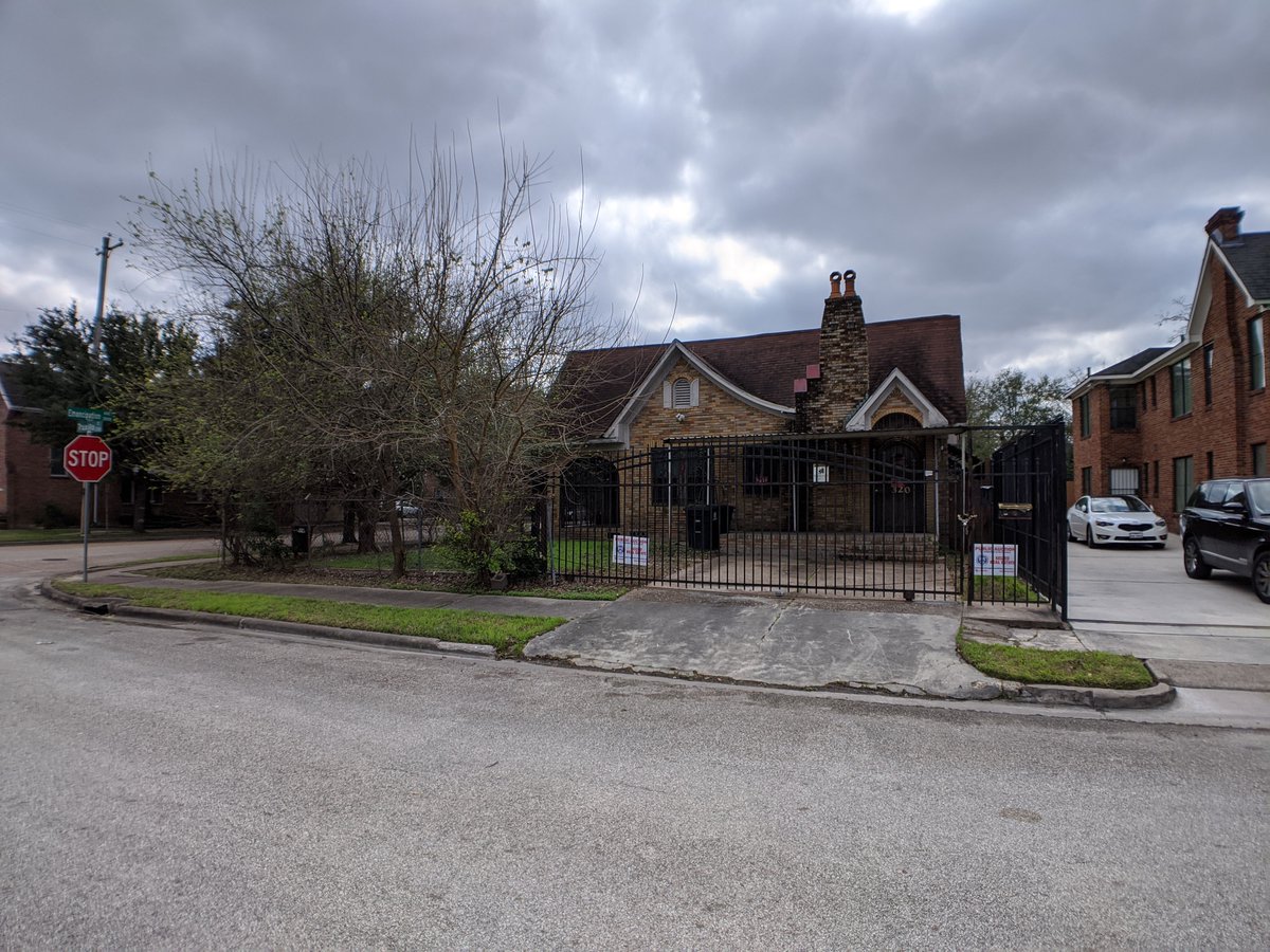 CWSAuctions's tweet image. REAL ESTATE AUCTION!  A 1,696 ± sq. ft. home with 3 bedrooms, 2 baths.
On-site March 12, 2020
2320 Truxillo Street, Houston, Texas
ADDITIONAL INFORMATION  cwsmarketing.com
#realestateauction
#auction
#houstonrealestate