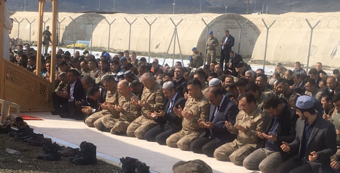 Rabbim ordumuzu muzaffer eyle, devletimize , milletimize güç ver...