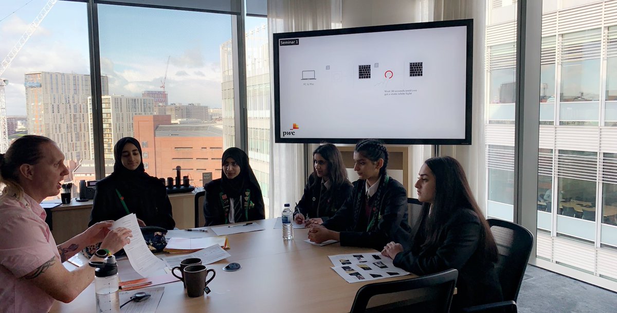 LHS_ Business tweet media