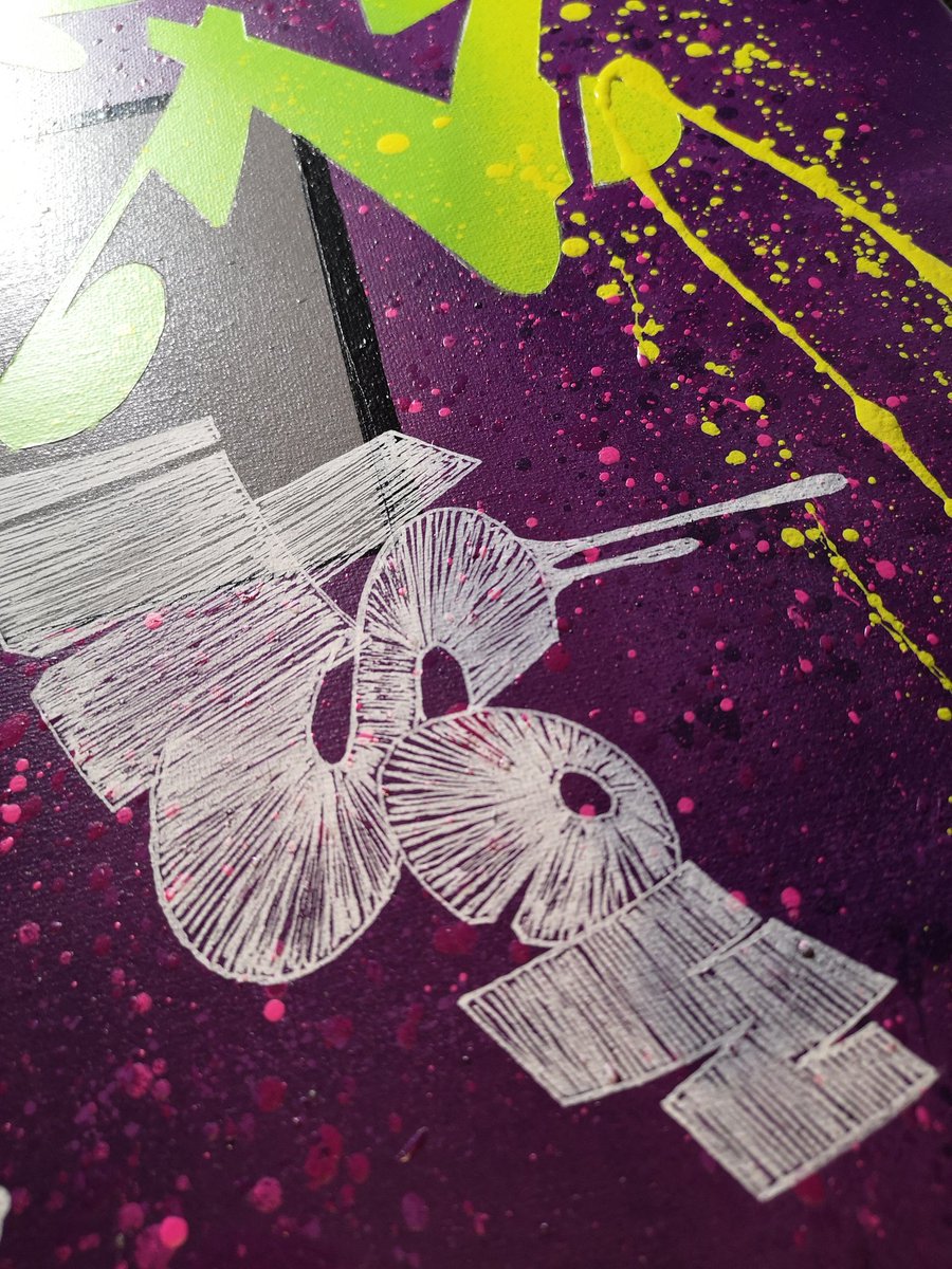 w2eno's tweet photo. Canvas in progress #weeno #mostwanted #graffiti #streetart #art #canvas https://t.co/pT9ckRPFNo