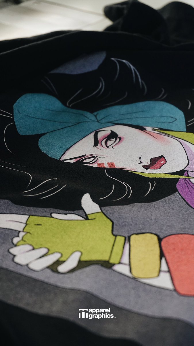 apparelgraphics's tweet image. A close look at the Patrick Nagel-inspired graphic by Danny Beck Art for @JACKIEBEAT. So so 🔥.