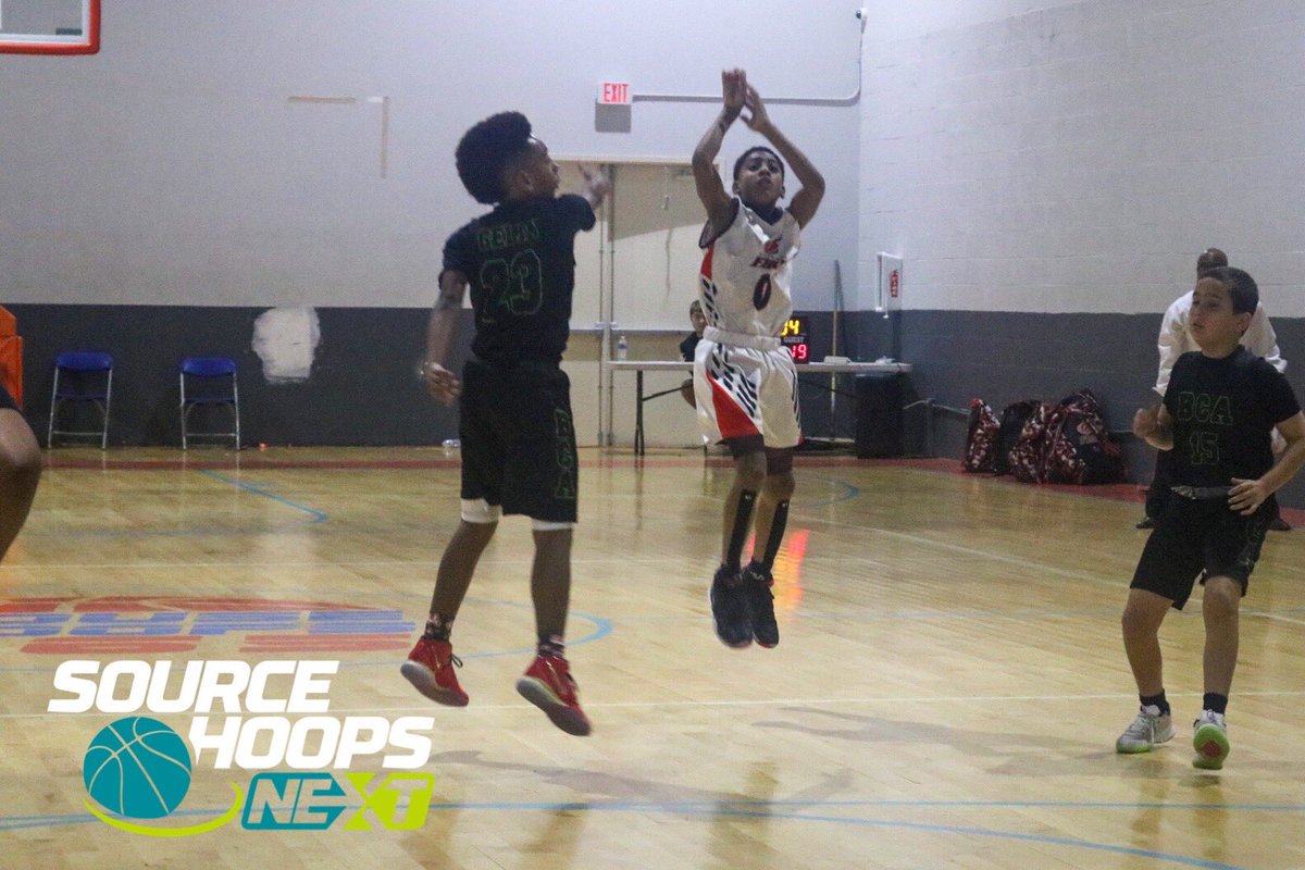 SourceHoopsNEXT's tweet image. Shoot your shot! #SourceNEXT

📸: @JamarAlexis

@SourceHoopsNEXT @SourceHoops @TheAlliance_ #Superhero #SuperheroClassic  #Tournament #Youth #Sports #Basketball #YouthBasketball #YouthSports #Like #Share