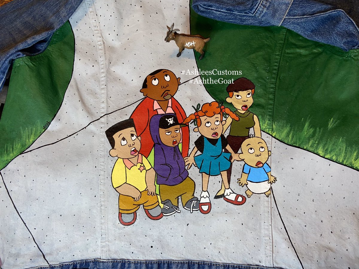 AshtheGoat1_'s tweet photo. Oh hello. Here’s a #handpainted #BebesKids #jacket 🤗🤗 #Ashleescustoms #ashthegoat https://t.co/blLw98KmwJ