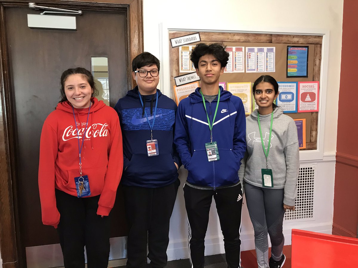 Essay424's tweet photo. WHS Academic Team 2020...Students vs. Teachers. Teachers win! Better luck next year students, but great effort and showing from a young team! @Mark_J_Perry @Mark_J_Perry @WeehawkenVP @WeehawkenTSD @Coach_Searfoss @RobFerullo4 https://t.co/AvfMTo9w5A