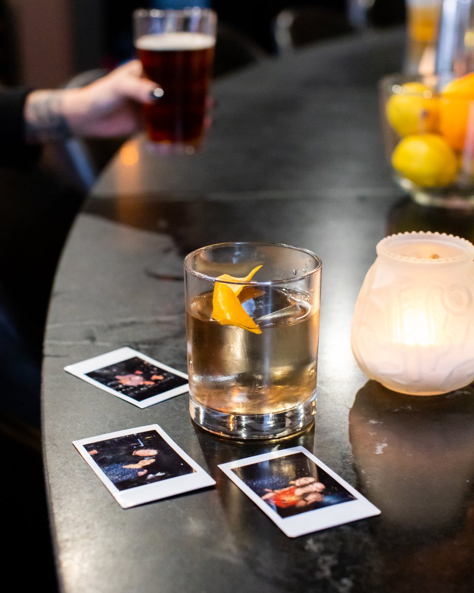 We make drinks as well as we make memories. 👌