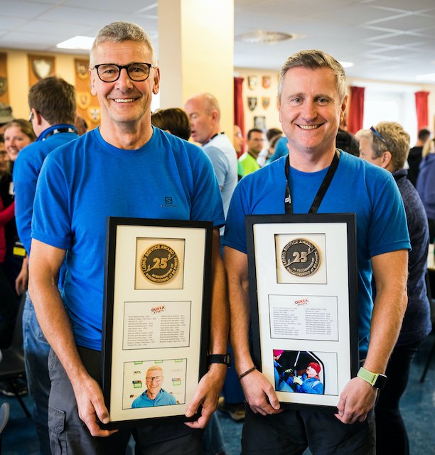 Signcast's tweet image. Great to see our bronze award plaques being displayed so wonderfully. Congratulations on your 25-year service awards. #awards #bronzeaward