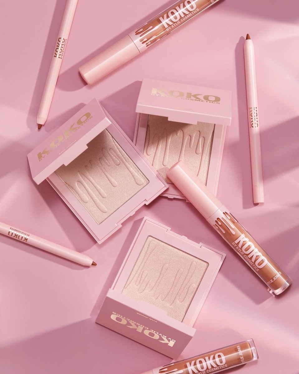 kyliecosmetics's tweet photo. Whoβs excited for the NEW #KokoKollection Handbag Ho lip kit launching tomorrow 2.28 9am pst?! πβ¨ Plus, a restock of True Mama kylighter π You donβt want to miss this! https://t.co/U5kcXSH5HF