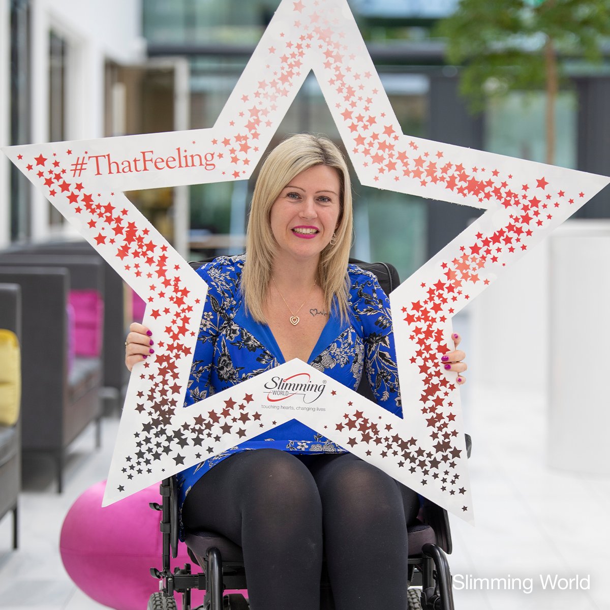 SlimmingWorld's tweet photo. “I absolutely love being a Consultant!” #TopTargetConsultant2020 Natasha says #ThatFeeling she gets from supporting others is the best thing in the world 🌍. Now she’s hoping to inspire even more people to start their own #WeightLossJourney. https://t.co/uAWsfqrP4I https://t.co/KXMABiwqyZ