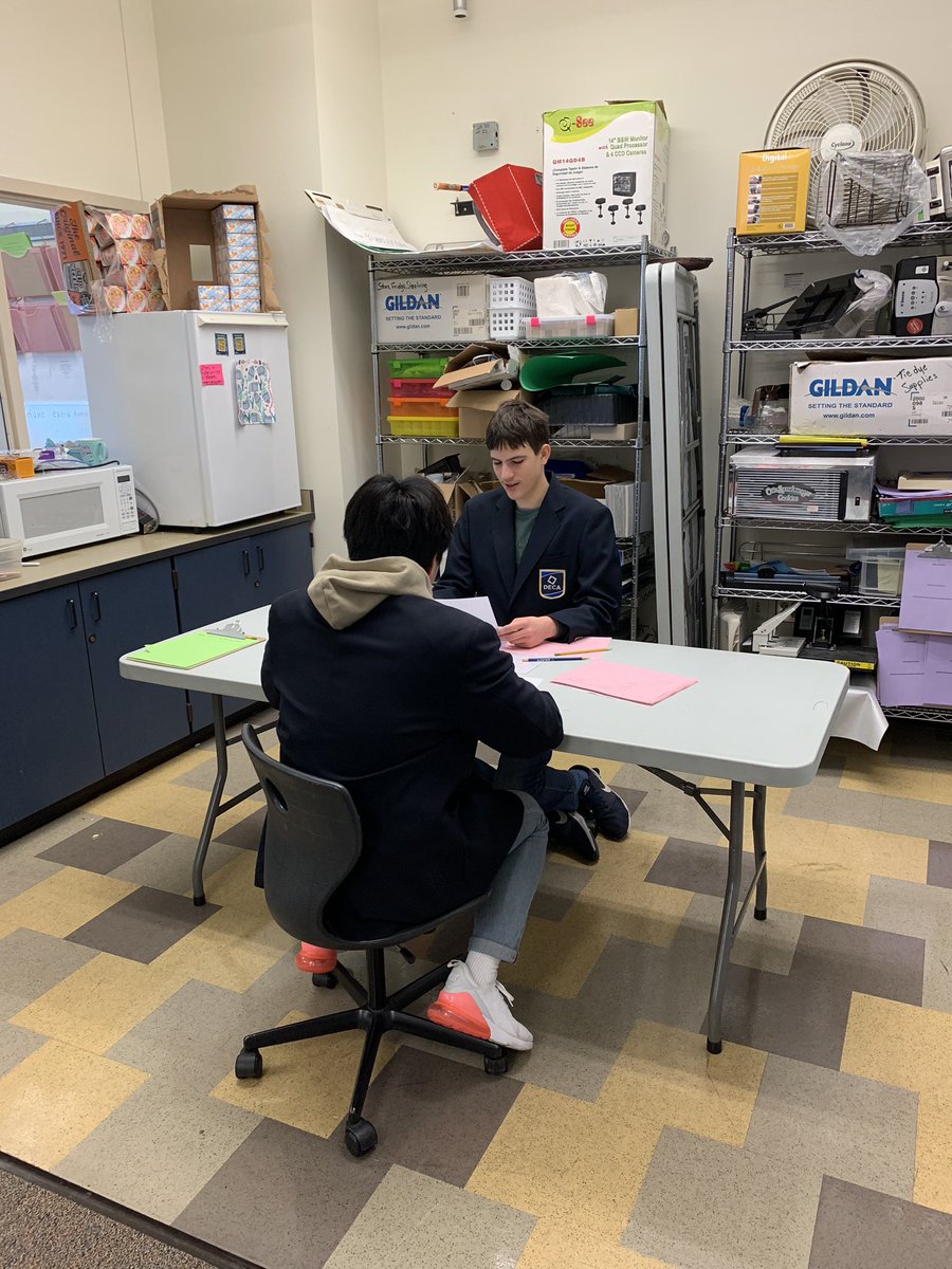 Roosvelt HS Business / DECA tweet media