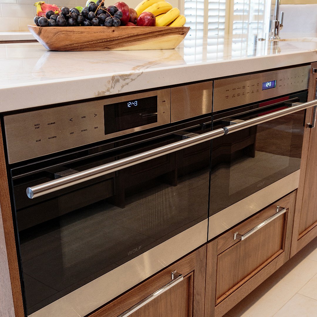 MStudioLA's tweet image. Appliance selections - appliances are what make your kitchen function! Let us help you select the right ones for your family!
⠀
@subzeroandwolf @subzerowest @nkbasocal @cambriasurfaces  #details #flushinstall #flush #appliances #specification #remodel #newbuild #new #design