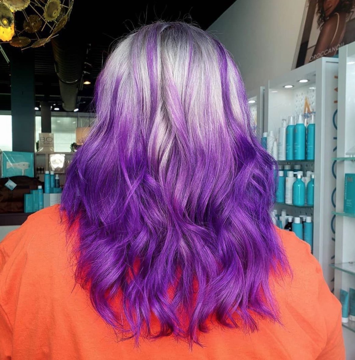 Zzihsp's tweet photo. Looking for a way to express yourself? Show your unique side with fashion colors! Pair these colors with Bo Stegall | The Collection for lasting color that won't damage your hair! 📸via Kristen Ingle #BoStegall #BoStegallTheCollection https://t.co/uxoXjkknUr https://t.co/q4MWiCqbgr