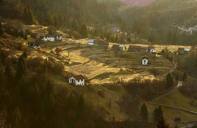 Una cartolina da #Paularo e un’immersione in questo splendido paesaggio grazie allo scatto di  @massimo_roseano! 👏🏻👏🏻 Buona serata Igers!

#igersfvg #weareigersit #instagramersitalia

Continua ad usare il nostro hashtag #igersud, le tue foto e i tuoi vid… ift.tt/2Vul6eu