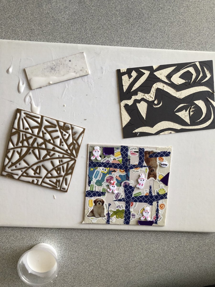 hcpss_visualart's tweet image. Inspiring professional learning opportunity for our middle school art teachers with Katie Morris MICA, alternative printmaking processes. #DiscoveryInquiryMeaning. ⁦@hcpss_FineArts⁩ ⁦@HcpssA⁩