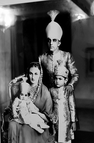 However, The Caliph chose to marry his daughter to the Nizam's eldest son. Due to the their close relationship.Their Nikah was conducted by members of the Khalifaat Movement. (something Mahatma Gandhi supported)They would have two sons.