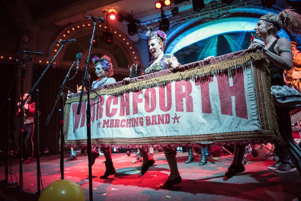 Tune your 📻 to 101.9 FM for #PDXmusic on <a href="/kinkradio/">101.9 KINK</a> today at 12:30pm! Hear a track from <a href="/M4MB/">MarchFourth Band</a> and then catch 'em bringing their funky carnival 💃🏿🎶🤹🏽 to <a href="/CrystalPortland/">Crystal Ballroom</a> with <a href="/joynowproject/">Joy Now Arts Project</a> + @globalruckus on March 3 and 4  ⏩ vrtxmag.com/artists/marchf…