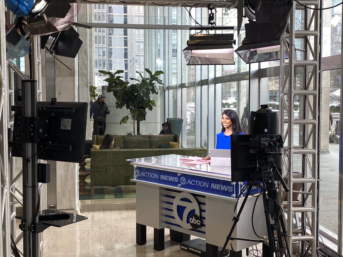 Join me at the Qube!!! Action News at noon <a href="/wxyzdetroit/">WXYZ Detroit</a>