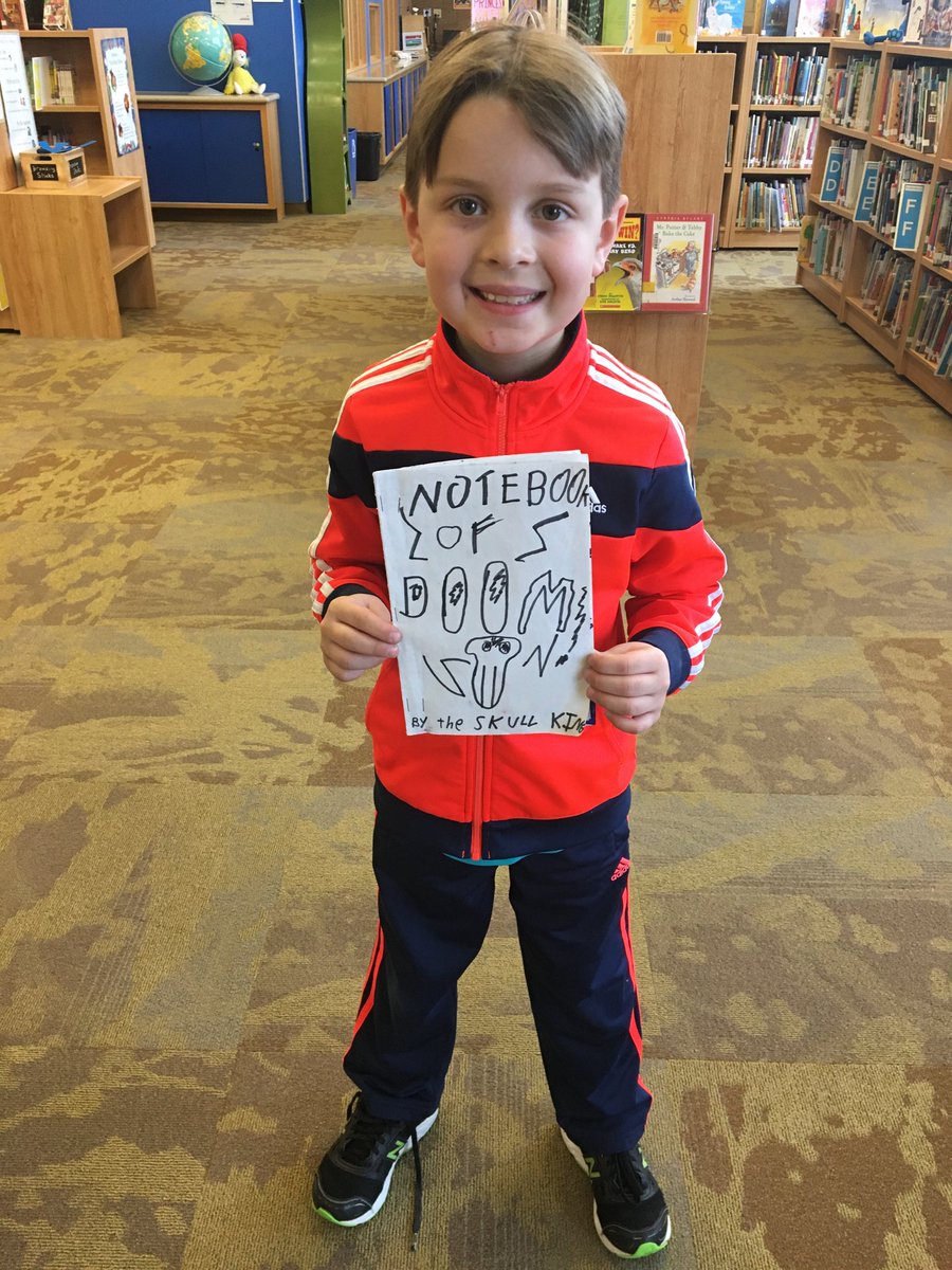 MediaWildwood's tweet photo. One of the best parts of being a library media specialist is when Ss come in and excitedly show me the books they’ve made! #WeAre832 https://t.co/JCilJbAcAa