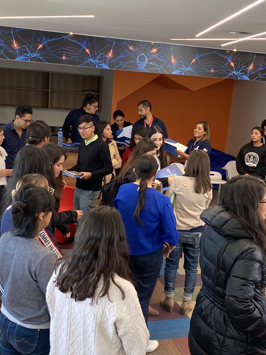 MissChoda's tweet photo. Shoutout to the amazing Science Department! Congratulations! Science day was a big success! 🧪🌡🧬🔭  @americanopuebla #UpstanderChallenge https://t.co/rNPF0xdshw