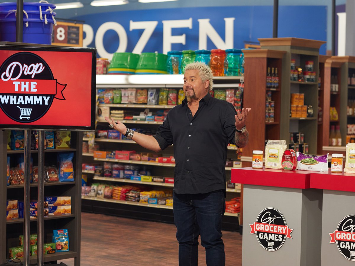 Four competitors are out to prove they're great chefs who also know a lot about food when @guyfieri brings #GroceryGames trivia to #Flavortown TONIGHT @ 9|8c.