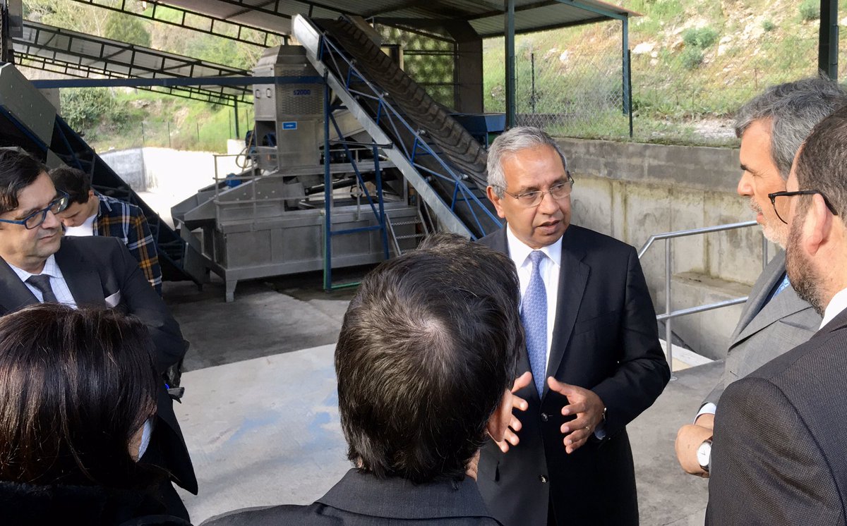 #MP, Nelson de Souza, na Escola Profissional Agrícola de Carvalhais. O conjunto de iniciativas apoiadas nesta escola pelo #PT2020, representa um investimento superior a 4 milhões. portugal.gov.pt/download-fiche… #xxiigoverno #governomaisproximo portugal.gov.pt/download-fiche…
