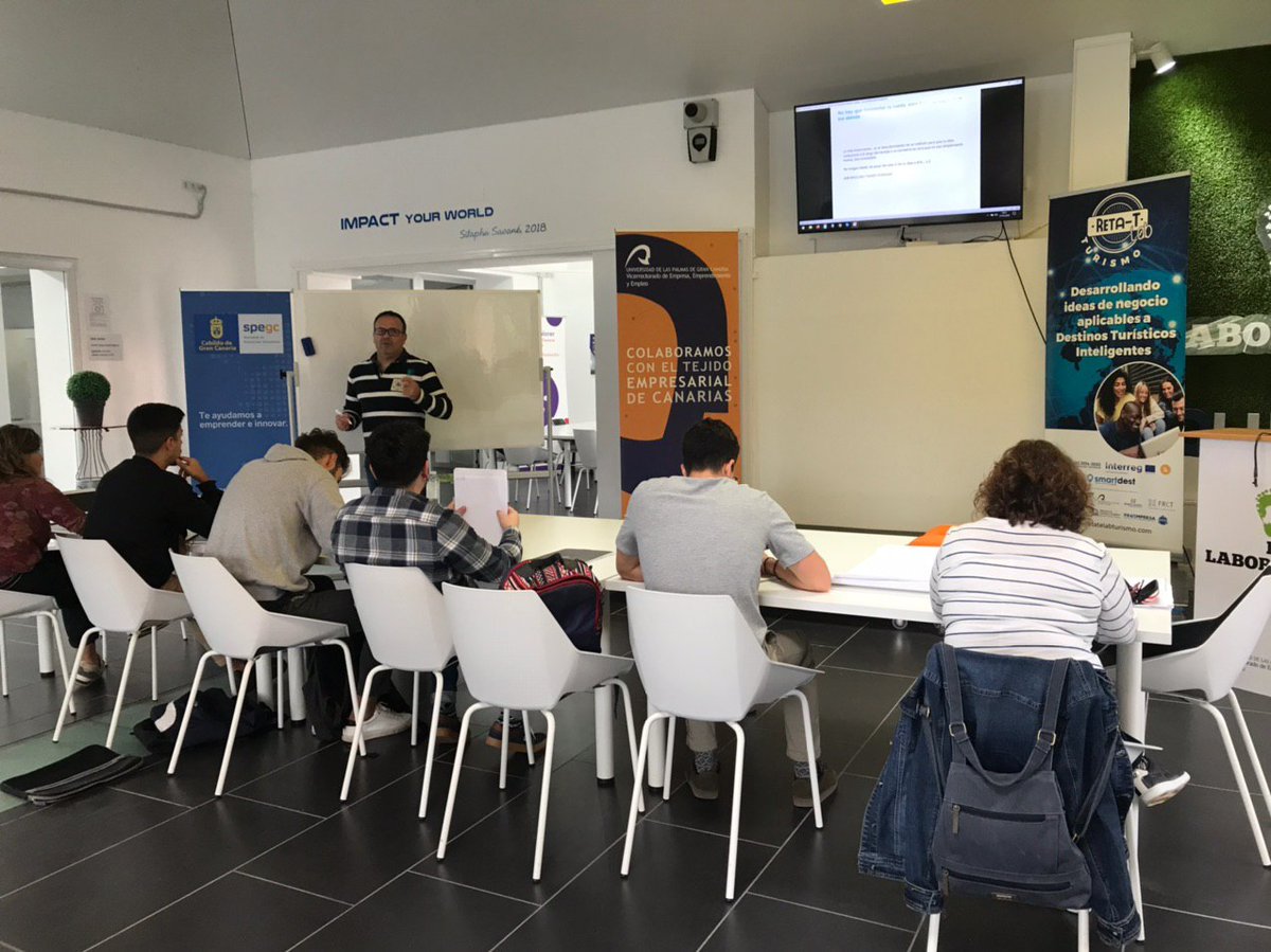 RetaTLabTurismo's tweet photo. #ElLaboratorioCampus se llena de turismo inteligente con la 3a sesión de #LeanStartup a cargo de @peposure. Los proyectos están a tope con el #ProgramaDeAceleración 🚀 

@SPEGC @pctulpgc @futura_t @ULPGC https://t.co/zN1HxUiEW8
