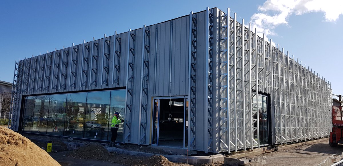 Our complete refurb of <a href="/HatfieldsJag/">Hatfields Jaguar</a> in Hull coming along nicely.
<a href="/BDBDesignBuild/">BDB Design Build Ltd</a> @RLFBirmingham