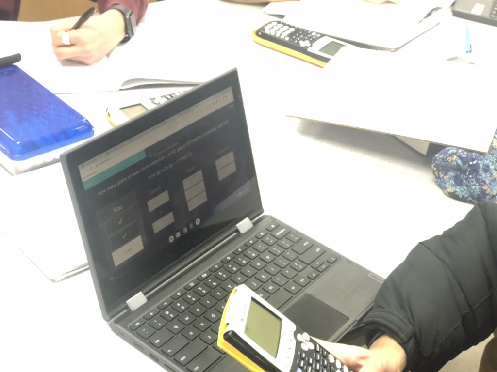 Students participating in a Quizlet at NGHS in MST Chemistry with <a href="/rdjuerec/">Rebecca Juereca</a> #DLDay